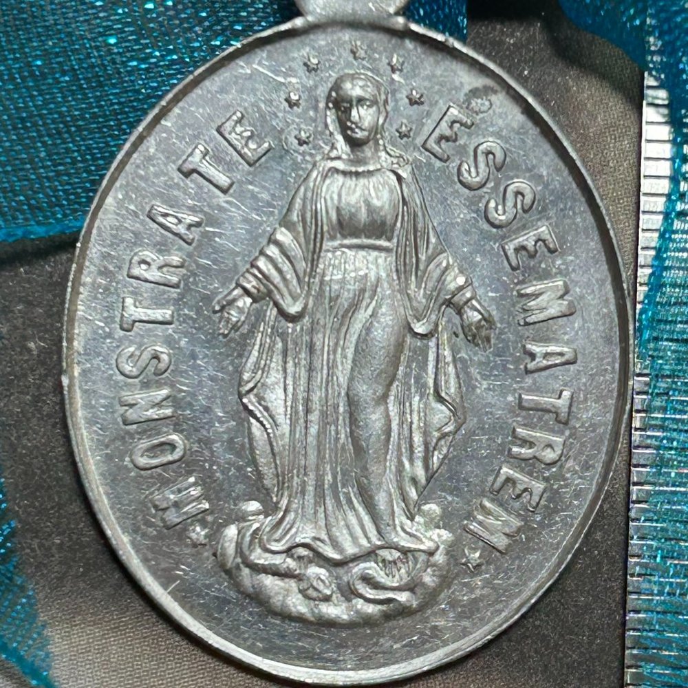 Vintage Silver Aluminum Alloy Virgin Mary Religious Medal Pendant
